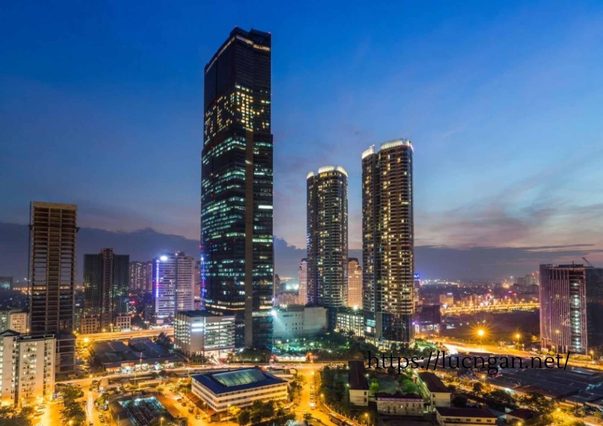 khách sạn nổi tiếng